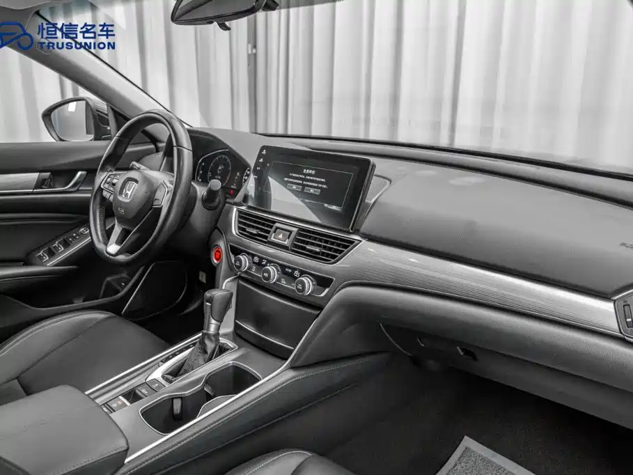 Honda Accord — миниатюра 14
