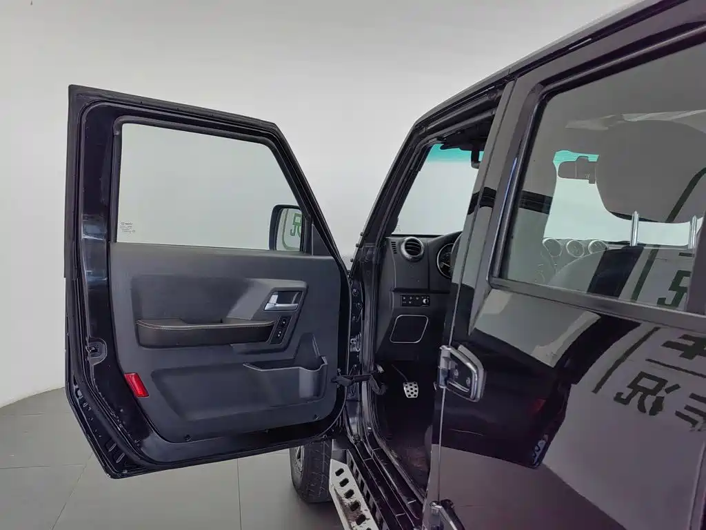 Beijing Off-Road BJ40 — миниатюра 8