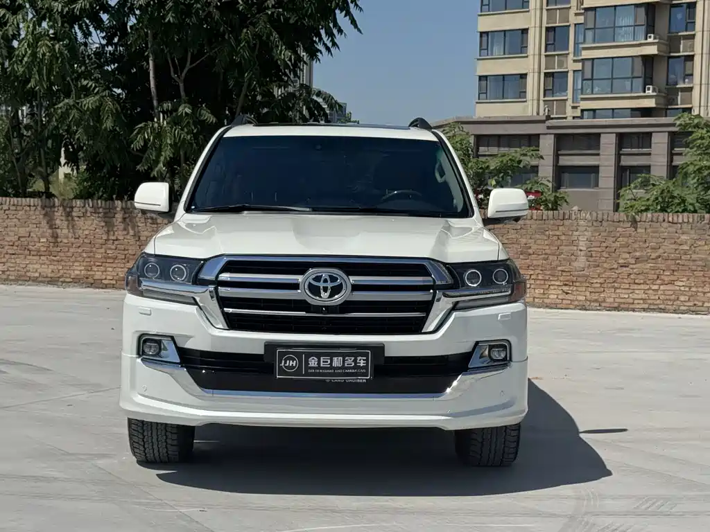 Toyota Land Cruiser — миниатюра 2