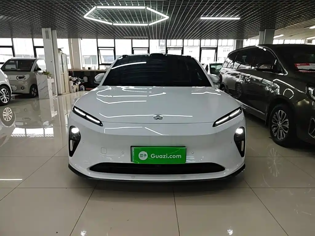 NIO ET5 — миниатюра 3