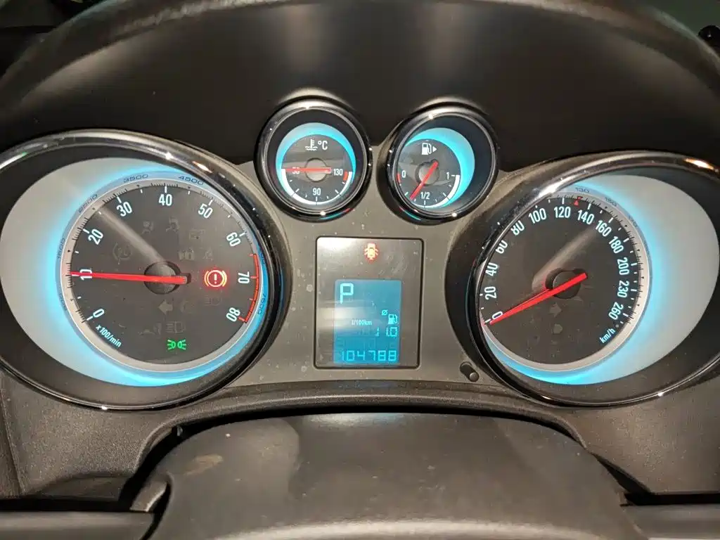 Buick Excelle — миниатюра 12