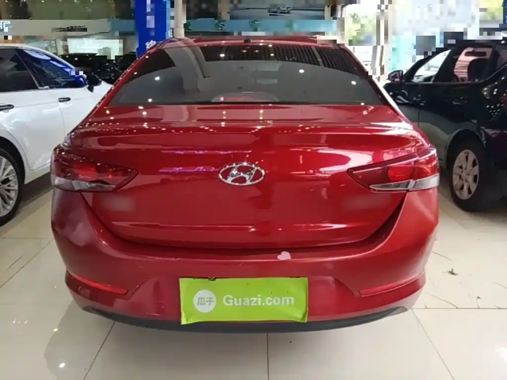 Hyundai Verna — миниатюра 6