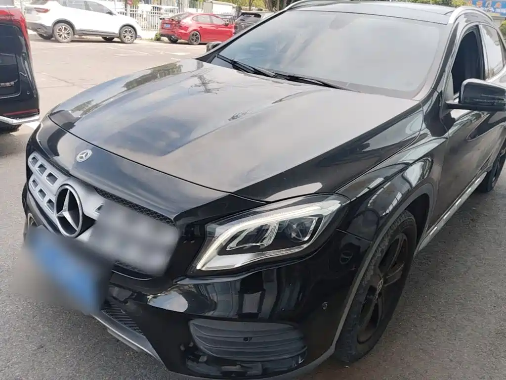 Mercedes-Benz GLA — миниатюра 2
