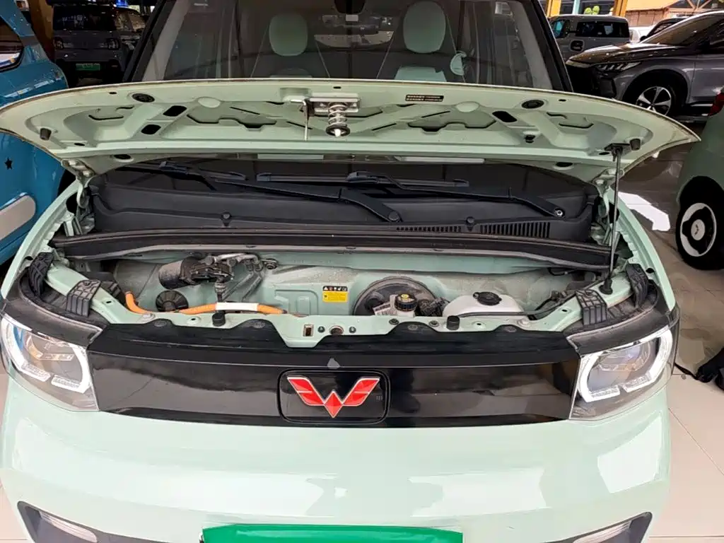 Wuling MINIEV — миниатюра 20