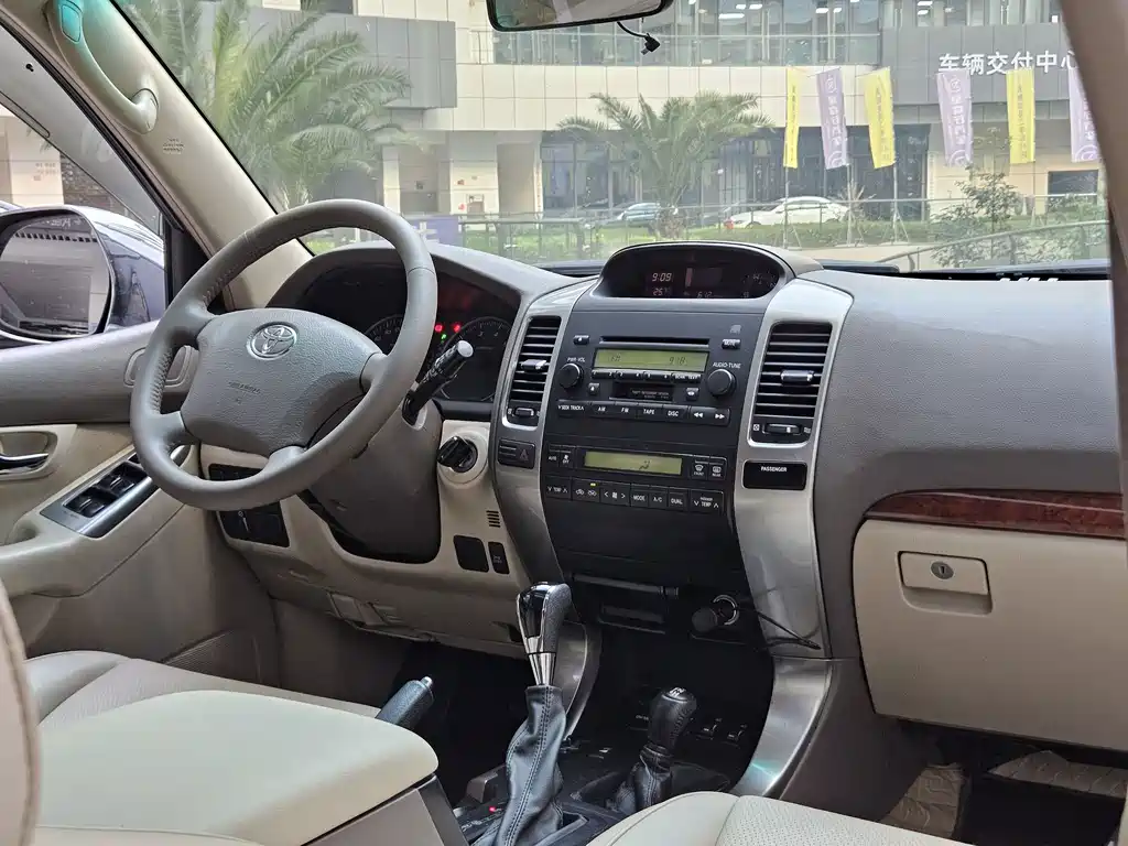 Toyota Prado (Import) — миниатюра 9