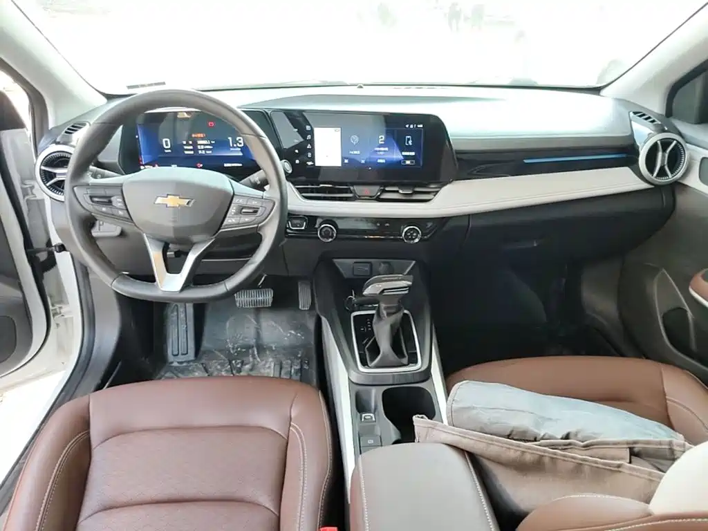 Chevrolet Monza — миниатюра 10