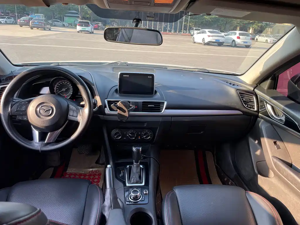 Mazda 3 Axela — миниатюра 8