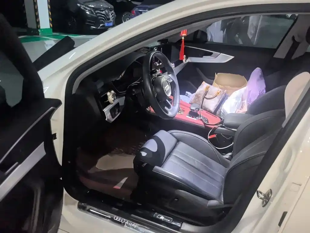 Audi A4L — миниатюра 14