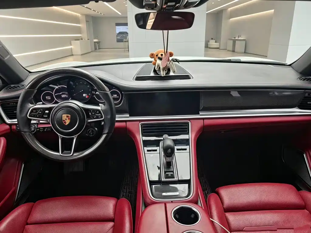 Porsche Panamera — миниатюра 3