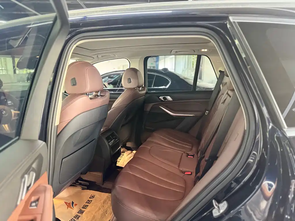 BMW X5 2020 xDrive40i M Sport