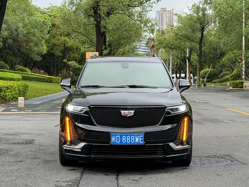 Cadillac XT6 — миниатюра 2