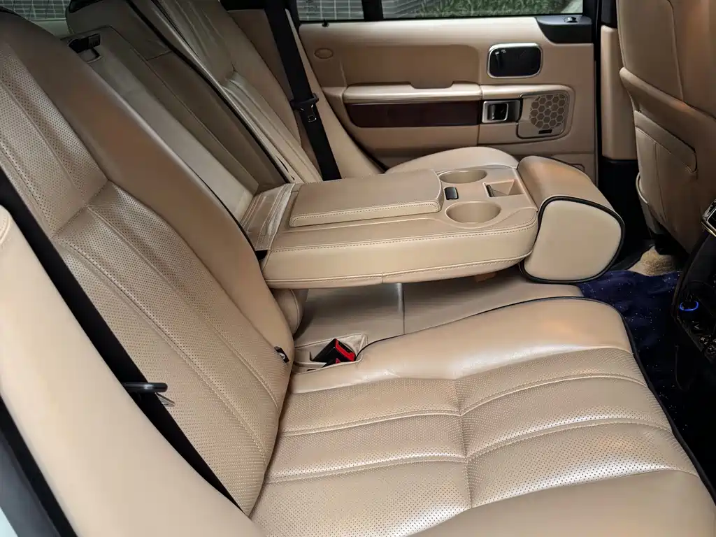 Land Rover Range Rover — миниатюра 13