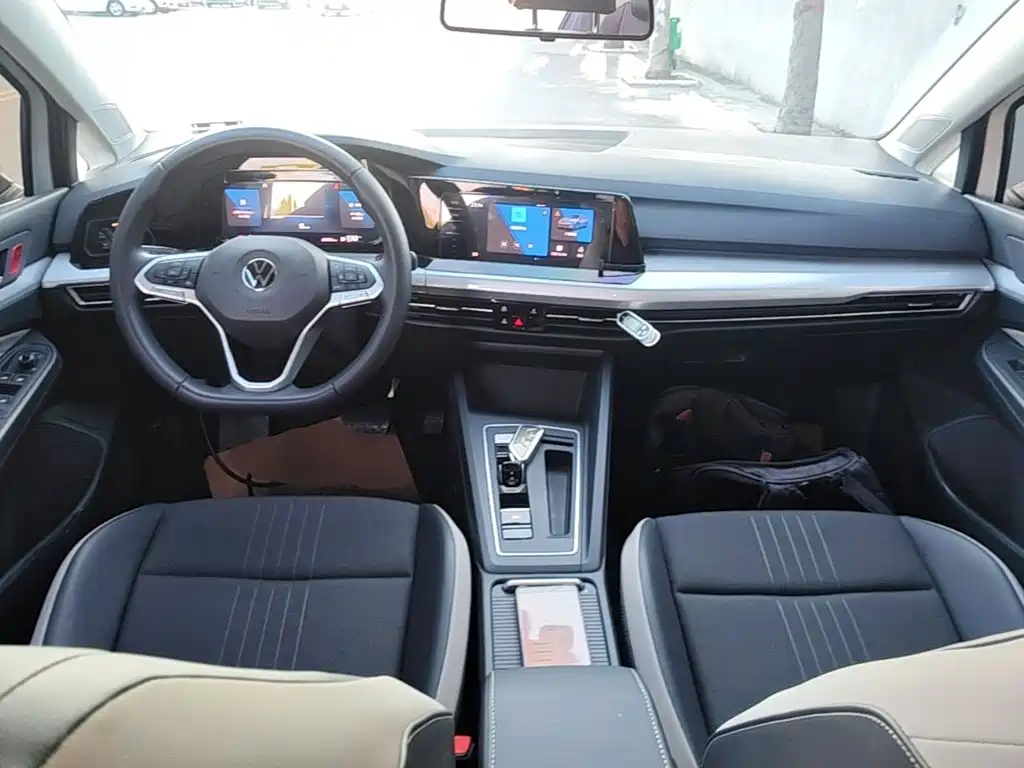 Volkswagen Golf — миниатюра 10