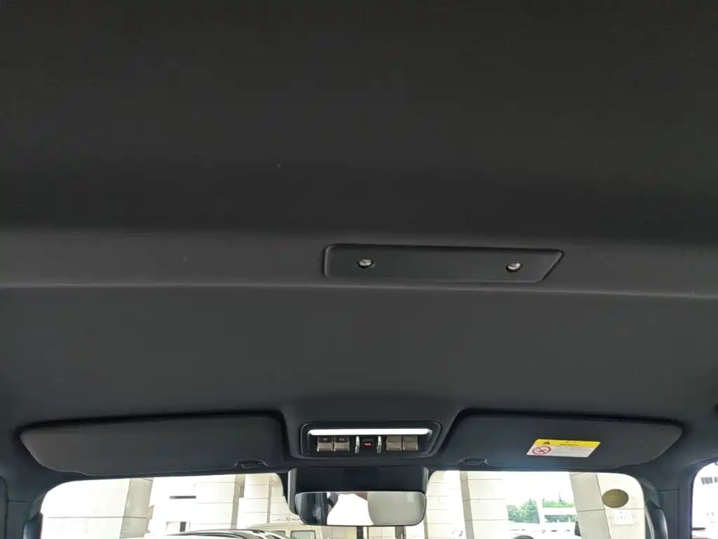 iCAR Автомобиль SuperV23 — миниатюра 18