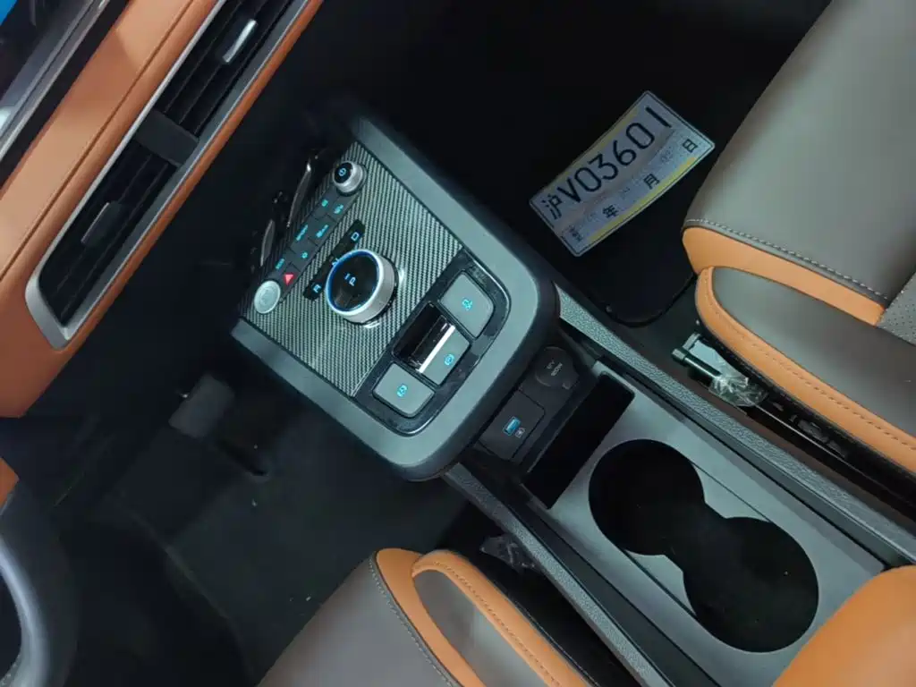 BYD e2 — миниатюра 14