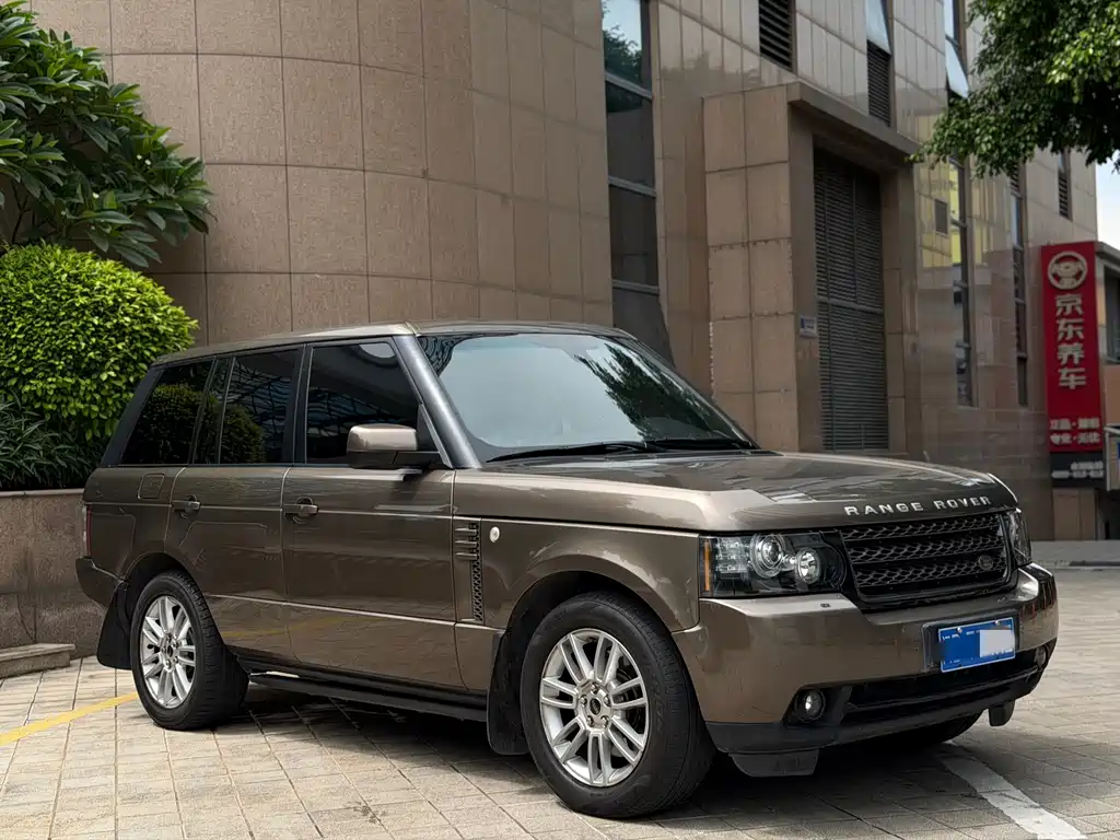 Land Rover Range Rover — миниатюра 3