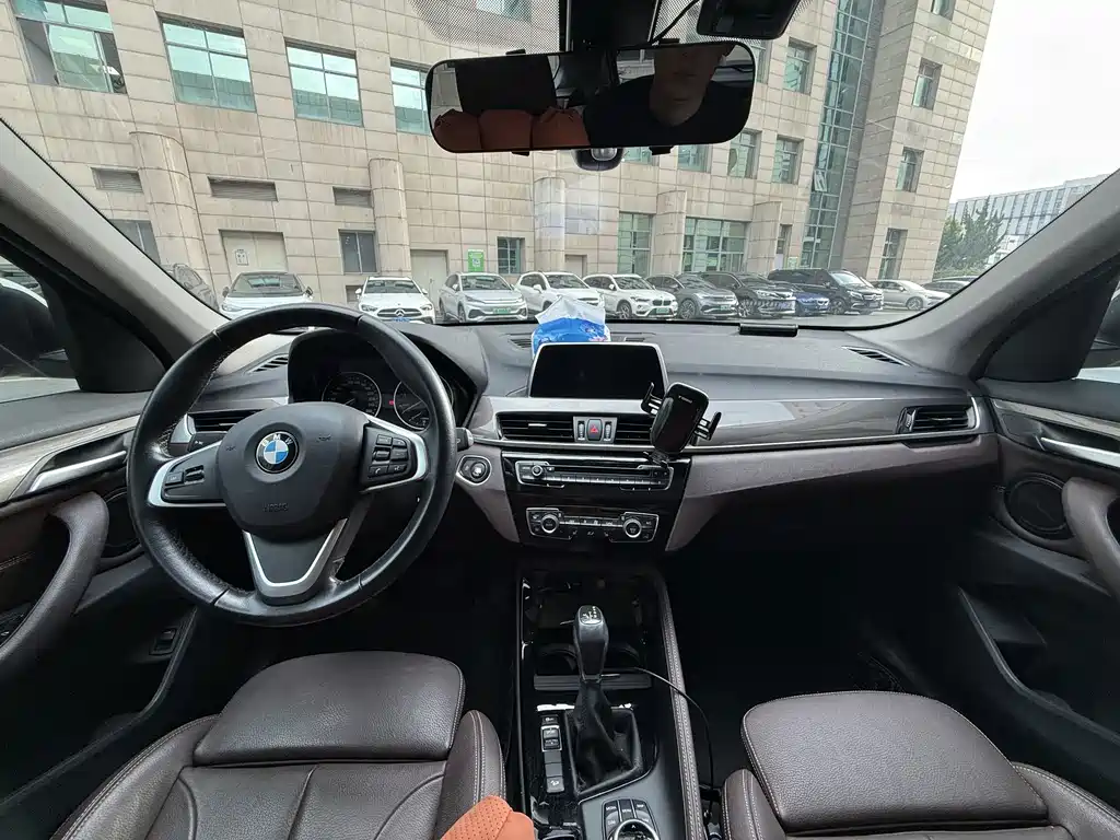 BMW X1 — миниатюра 7
