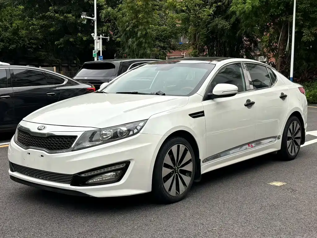 Kia K5