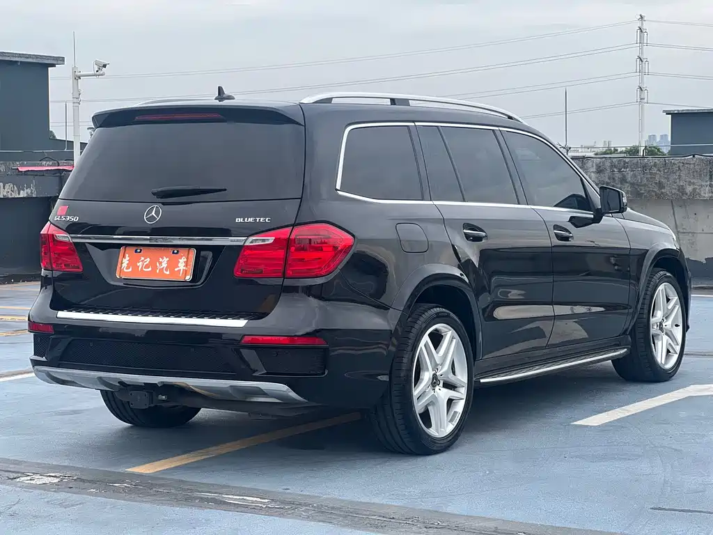 Mercedes-Benz GL-Class — миниатюра 5