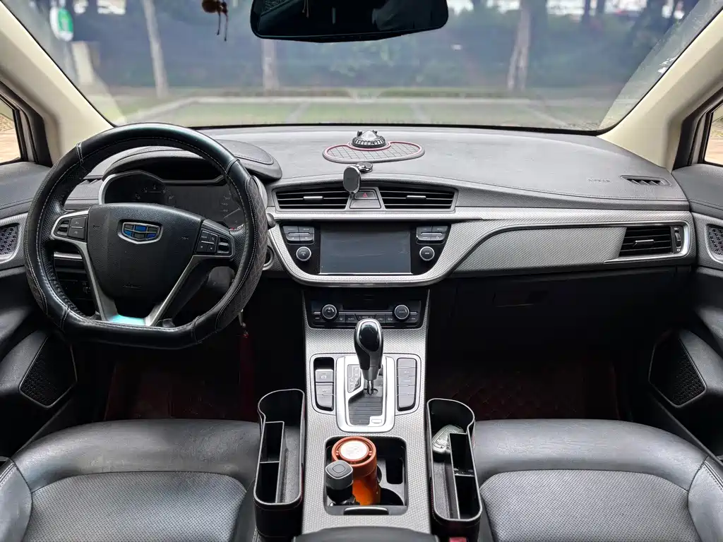 Geely Emgrand GS — миниатюра 13