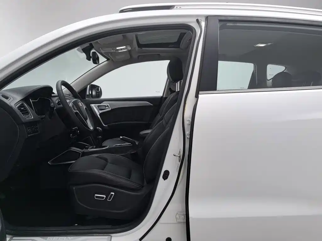 Geely Vision X6 — миниатюра 10