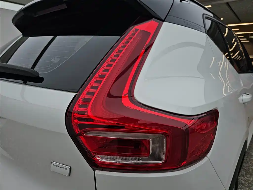 VOLVO XC40 NEW ENERGY