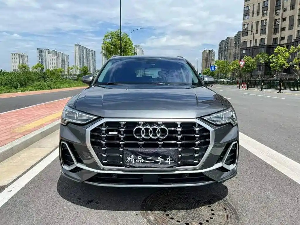 Audi Q3 — миниатюра 2