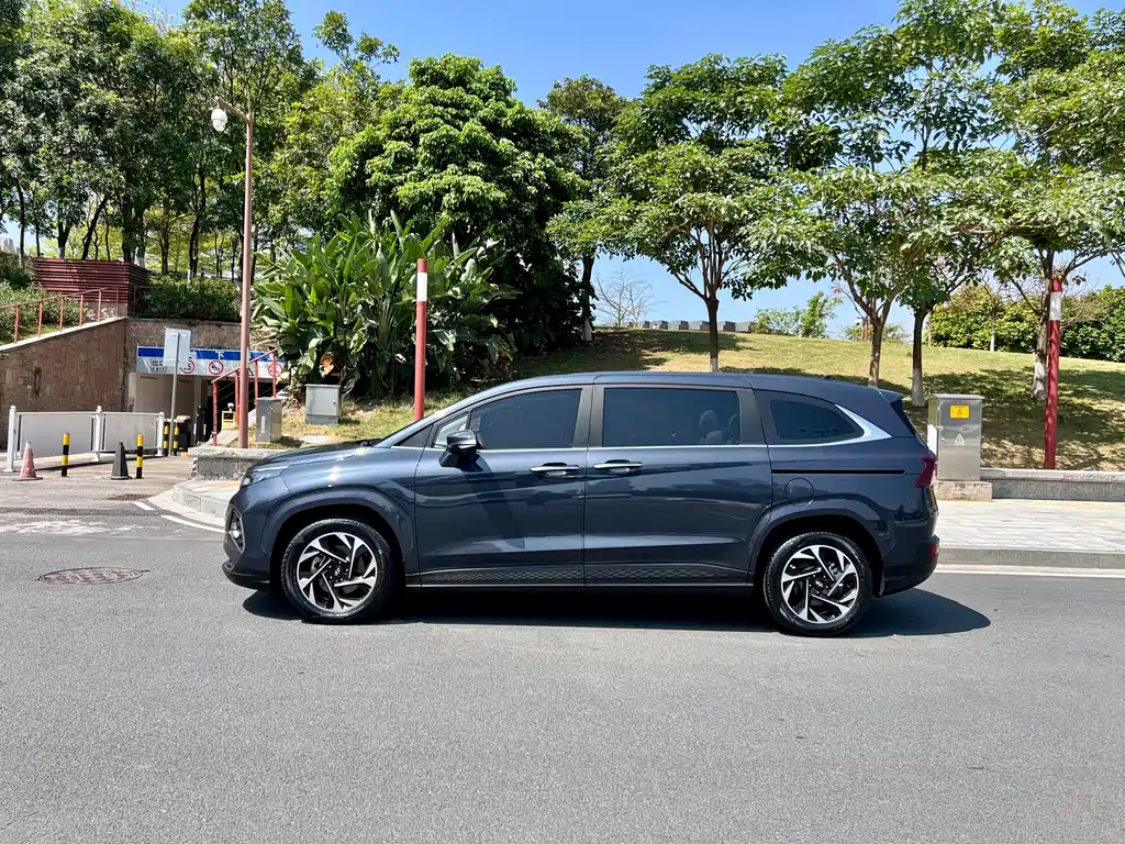 Hyundai Custo 2021 380TGDi Flagship TOP Premium