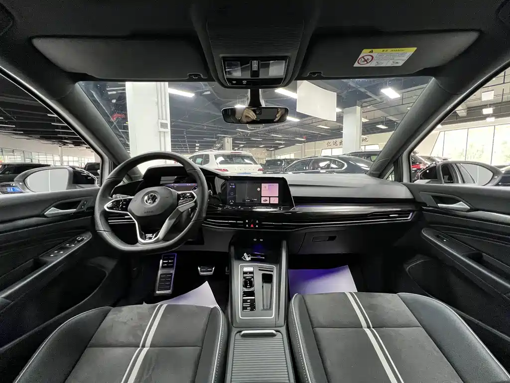 Volkswagen Golf — миниатюра 22