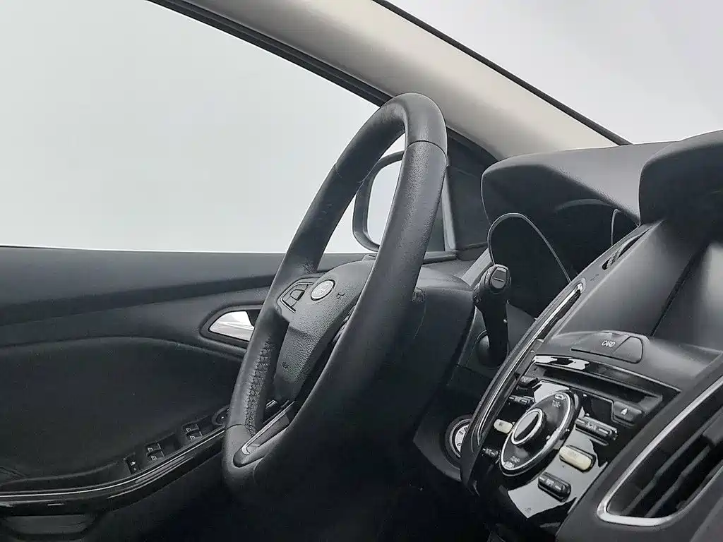 Ford Focus — миниатюра 22