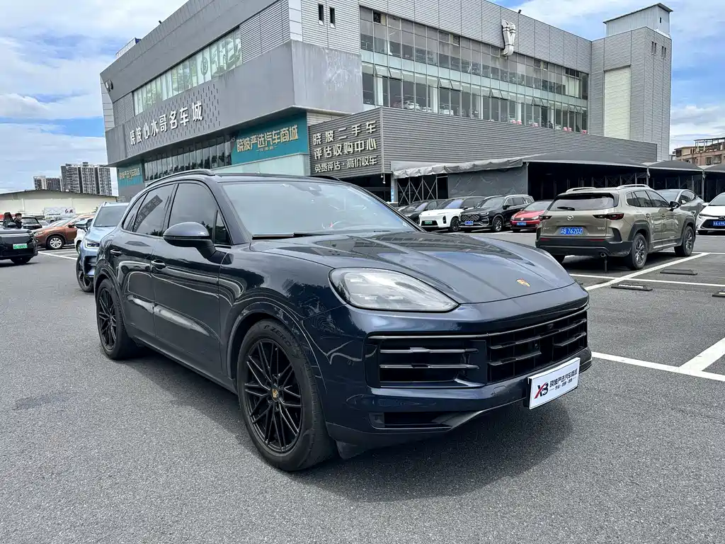 Porsche Cayenne — миниатюра 3