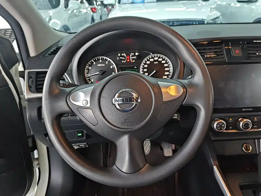 Nissan Sylphy — миниатюра 15