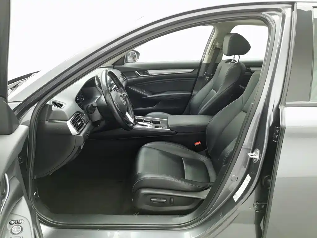 Honda Accord — миниатюра 10