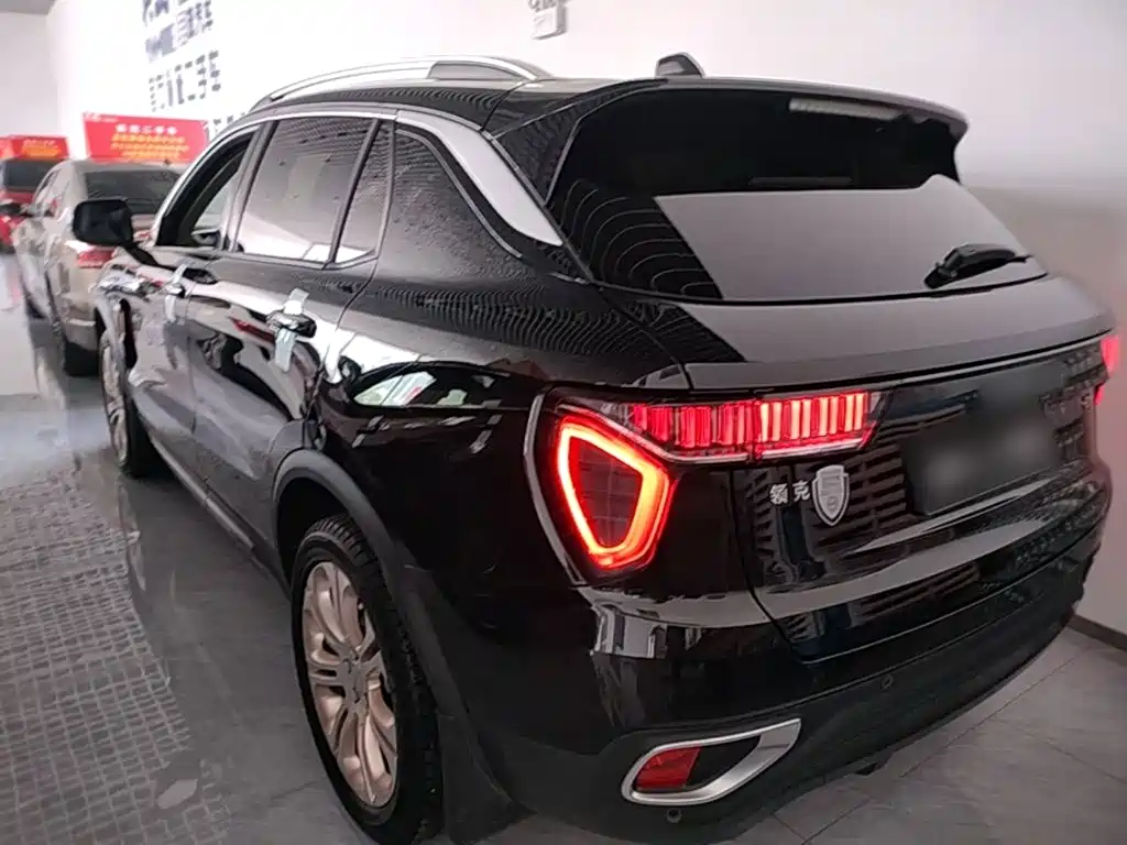 Lynk & Co 01 — миниатюра 5