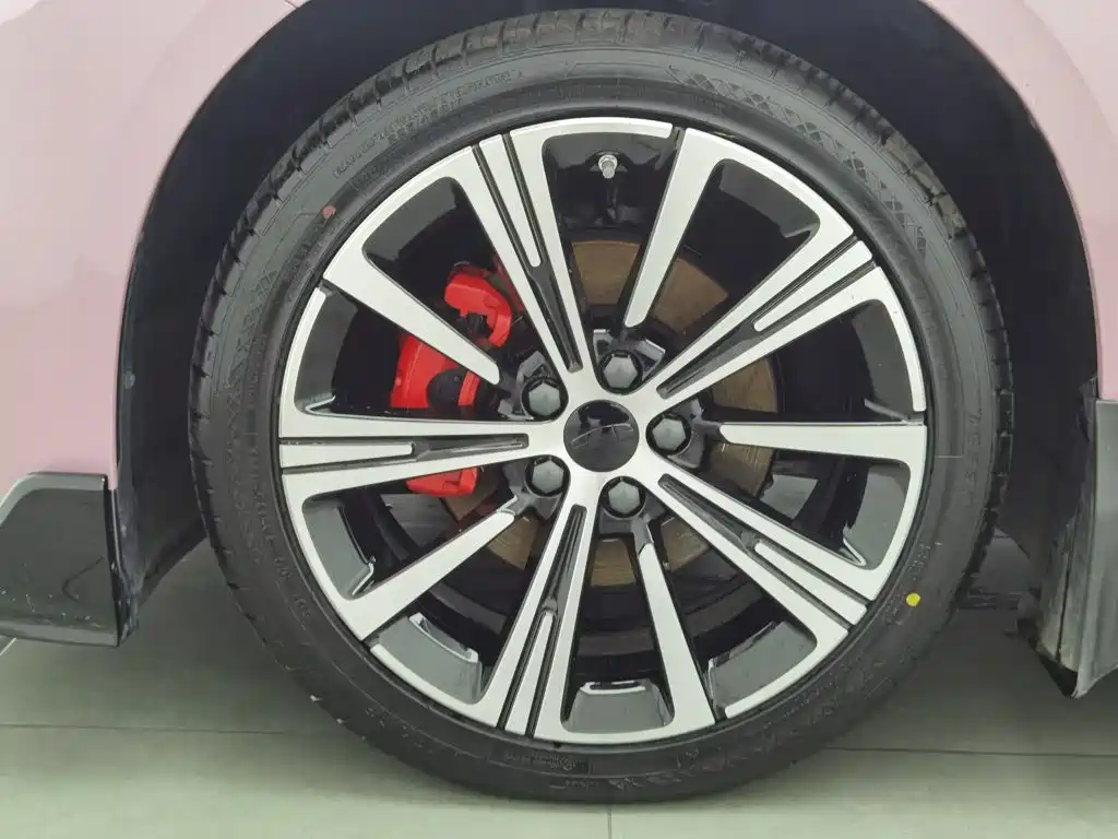 Geely Xingrui — миниатюра 17