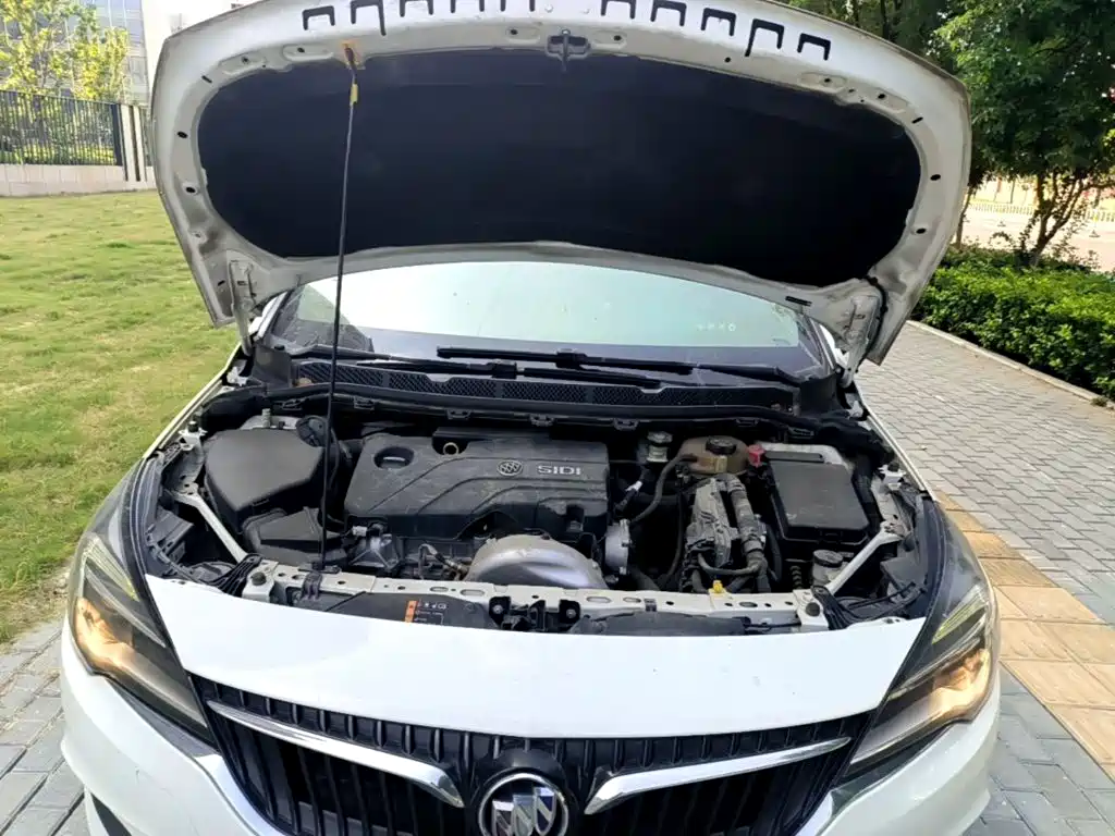 Buick Verano — миниатюра 20