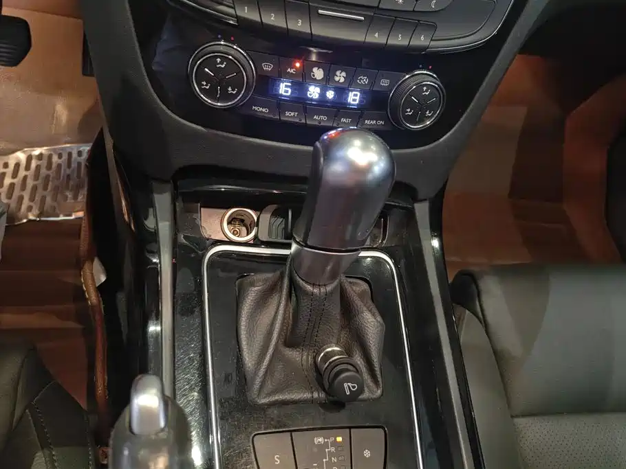 Peugeot 508 — миниатюра 16