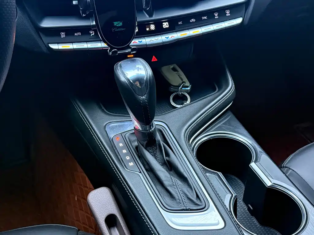 Cadillac CT4 — миниатюра 25