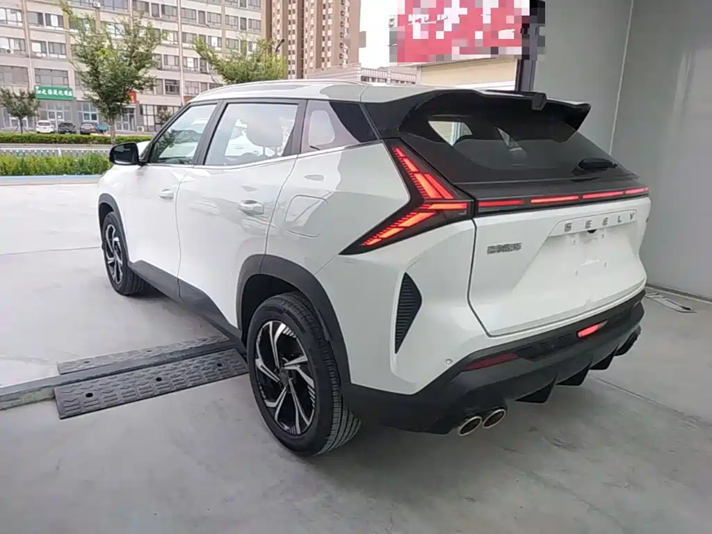 Geely Boyue — миниатюра 5