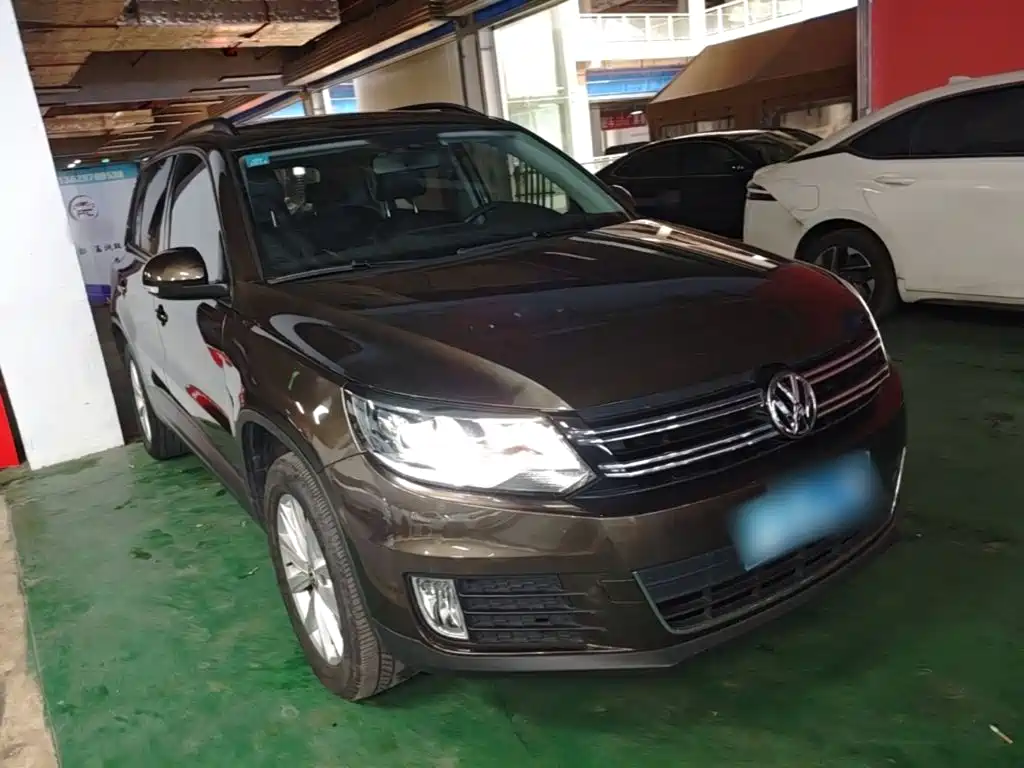 Volkswagen Tiguan — миниатюра 4