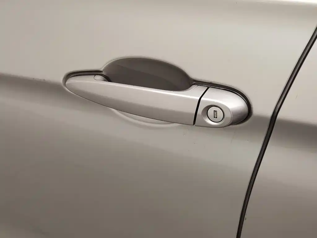 BMW 3 Series — миниатюра 18