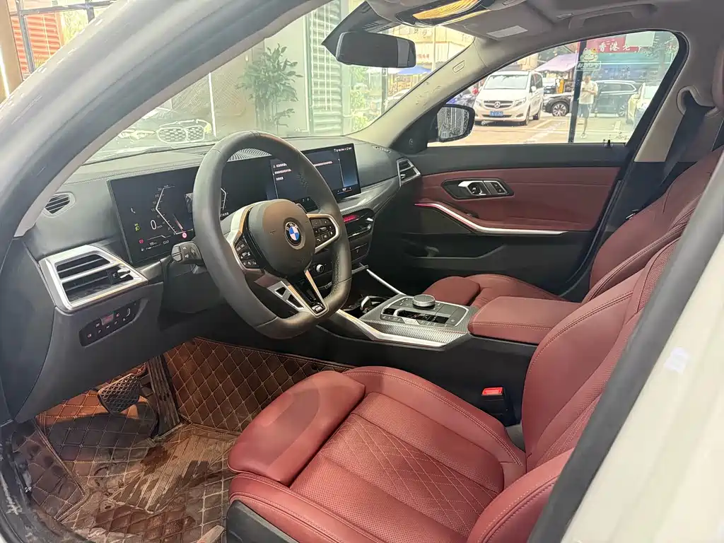 BMW 3 Series 3 2025 330Li M Sport