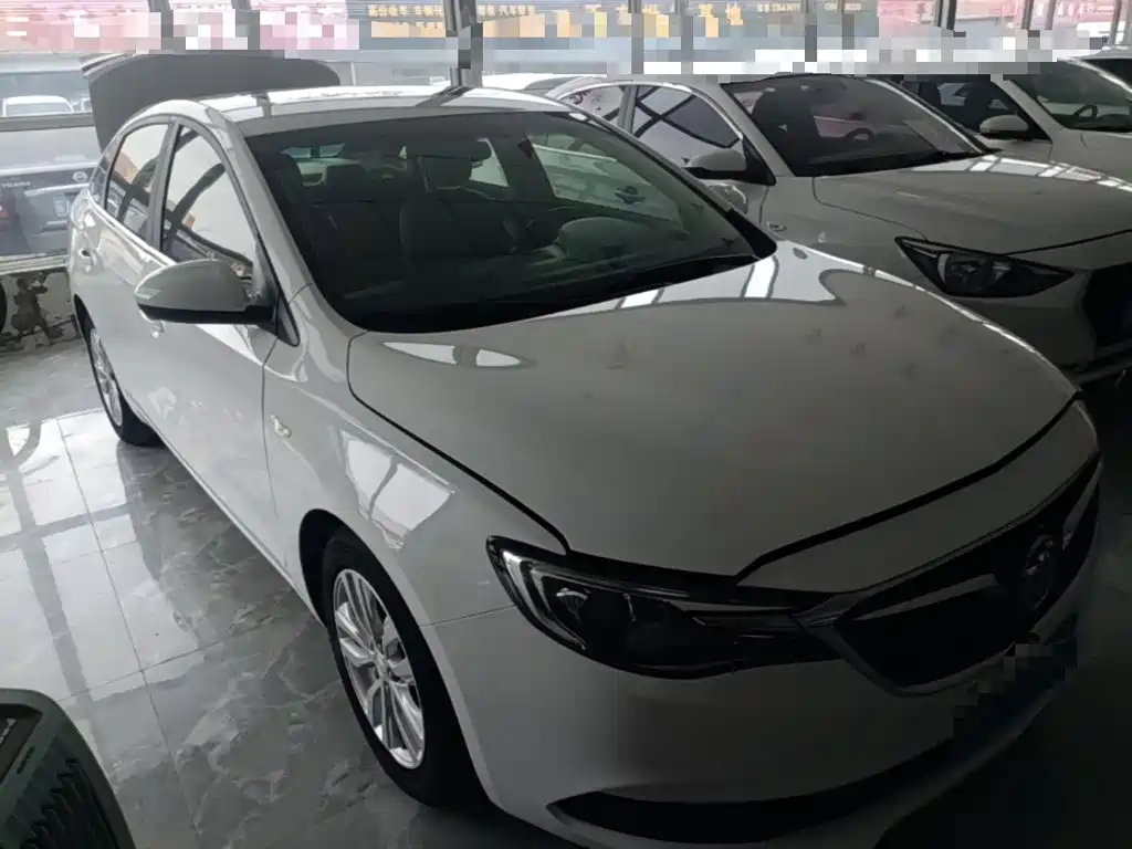 Buick Excelle — миниатюра 4