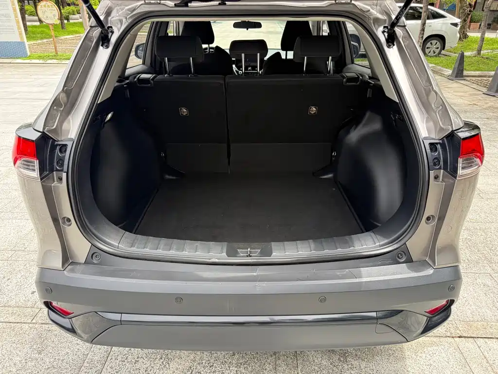 Toyota Frontlander — миниатюра 8