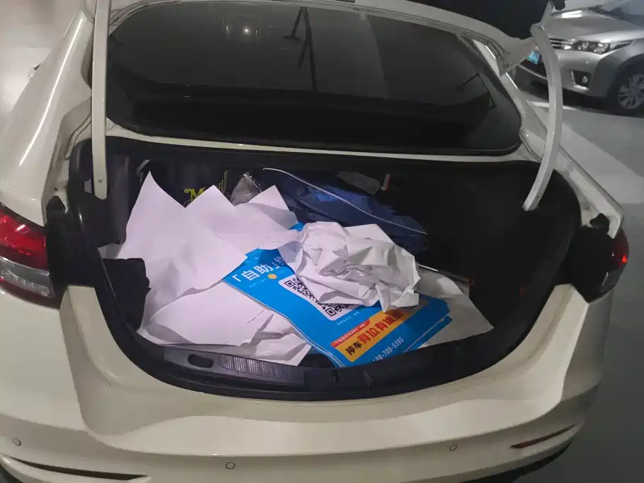 Ford Mondeo — миниатюра 4