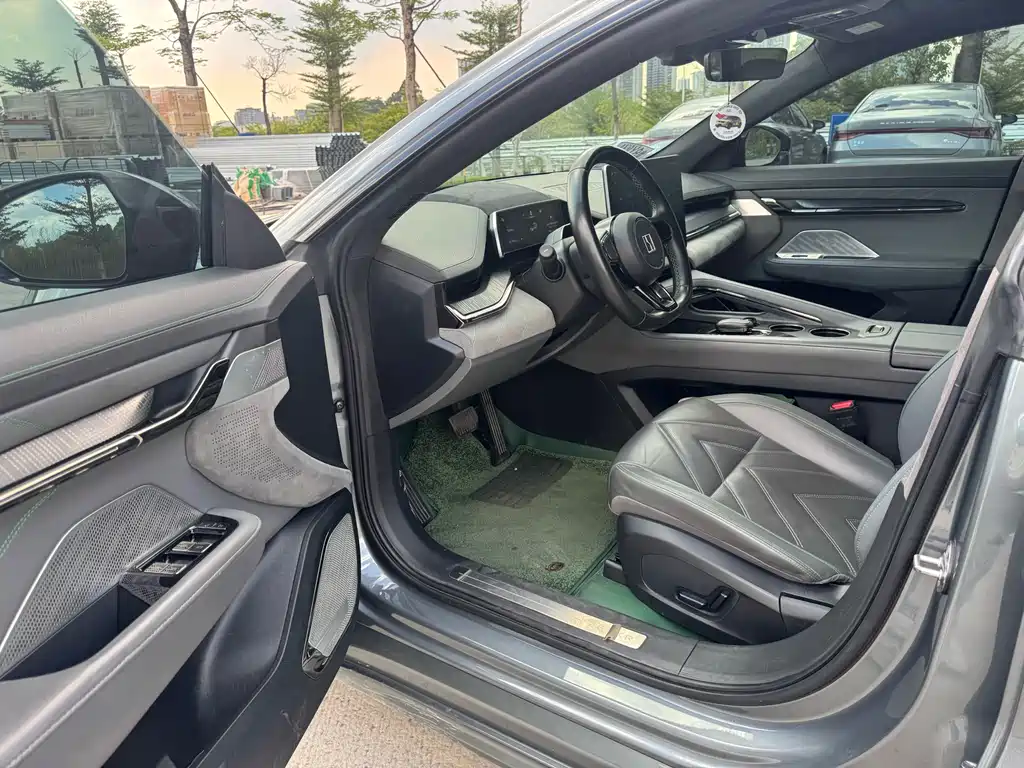 ZEEKR EXTREME KRYPTON 001