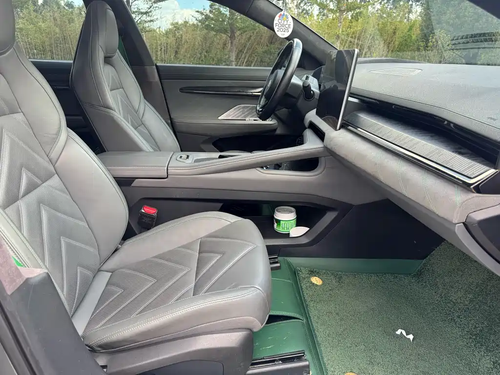 ZEEKR EXTREME KRYPTON 001