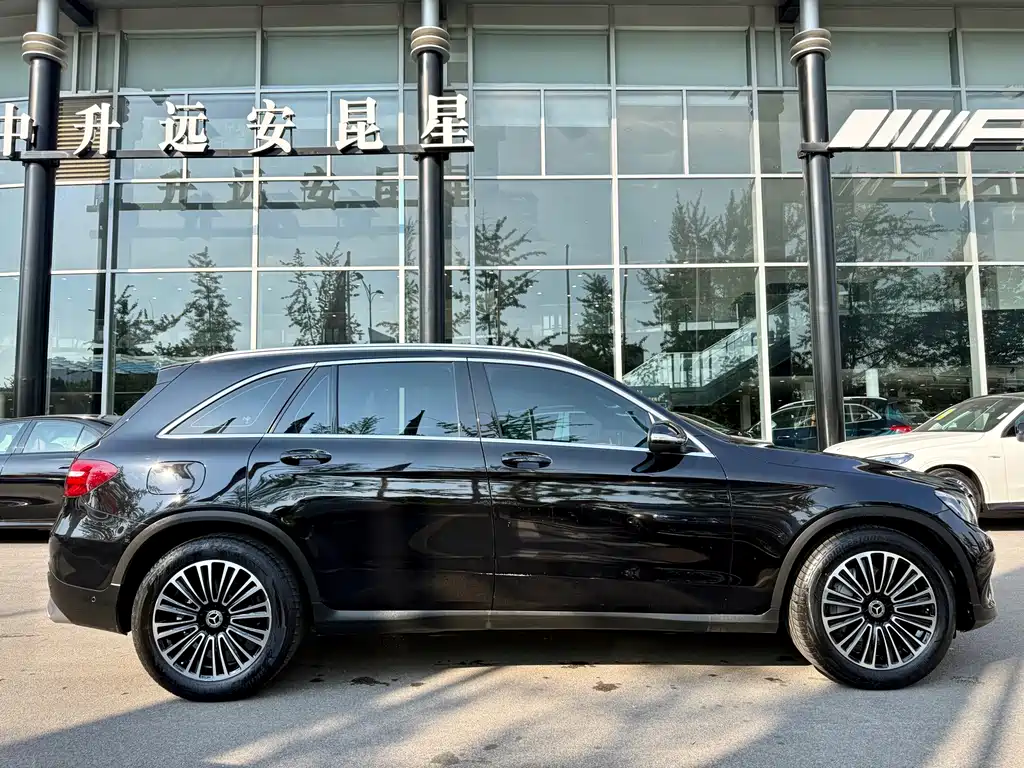 Mercedes-Benz GLC — миниатюра 4