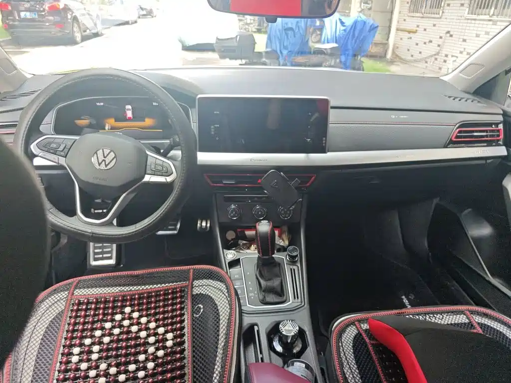 Volkswagen Lavida — миниатюра 10