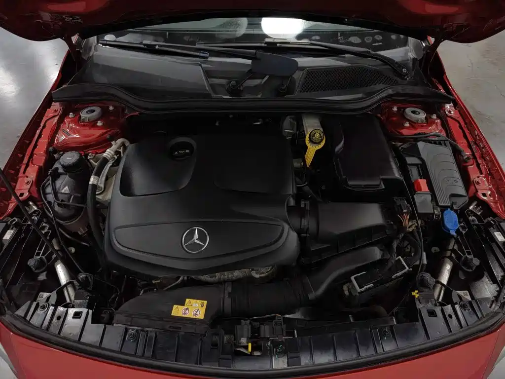 Mercedes-Benz GLA — миниатюра 6